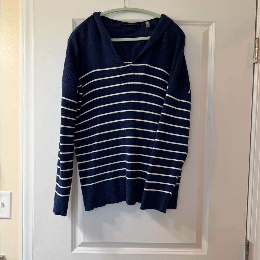 Tahari Women's V-Neck Sweater in Navy and White Stripes